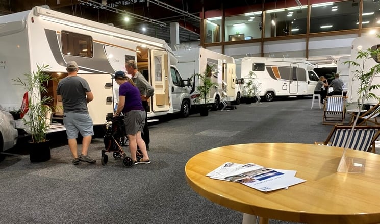 Covi Supershow 2021 attendees inspecting Burstner motorhome cropped 900px