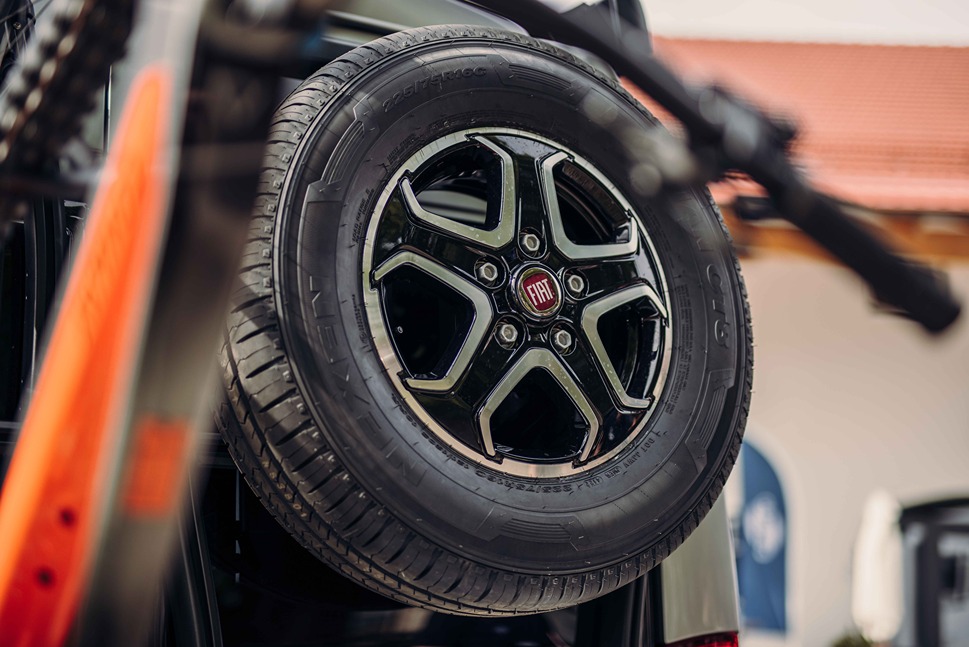 A tyre wheel with a Fiat logo