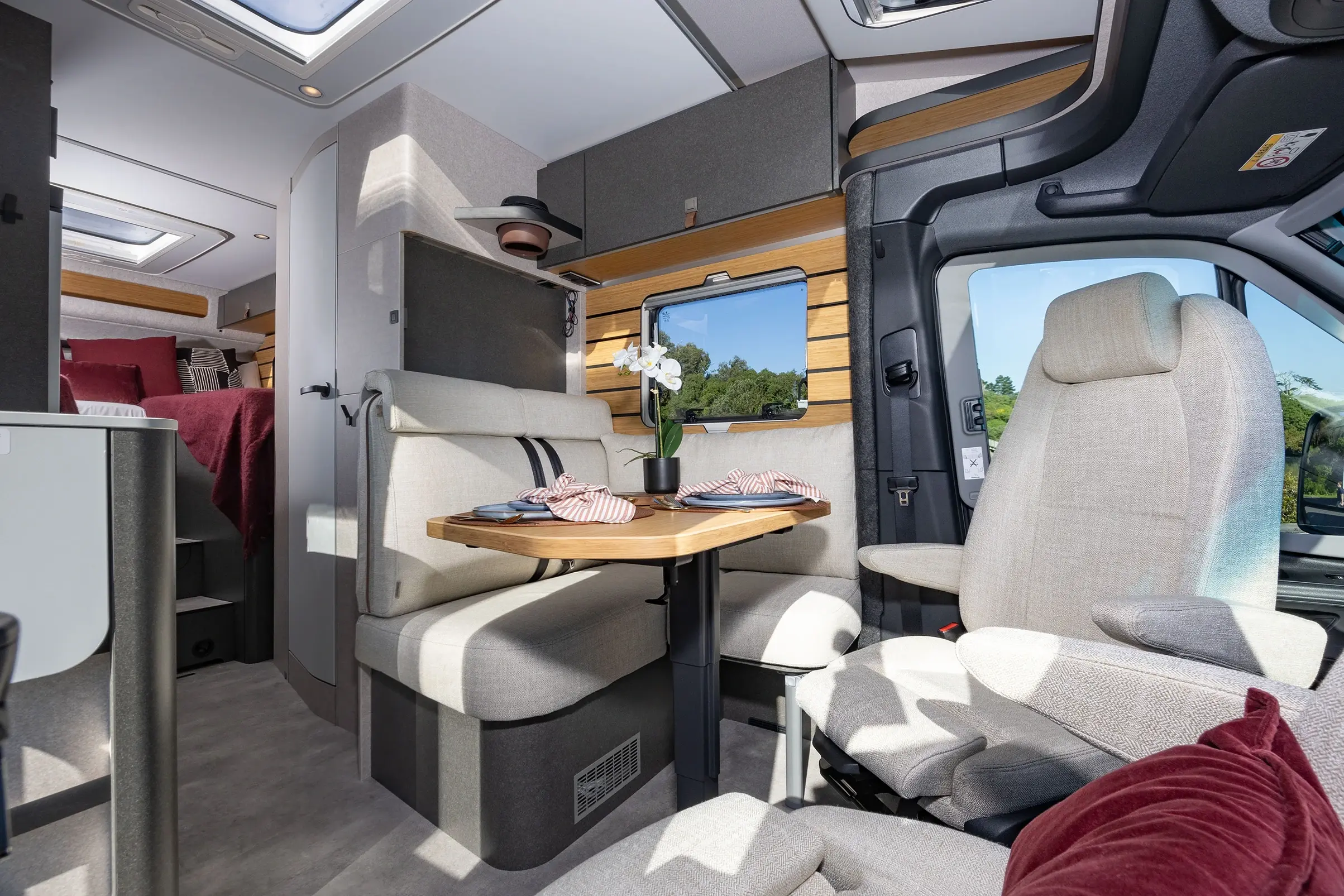 Wilderness 2024 HYMER ML-T 580 motorhome interior