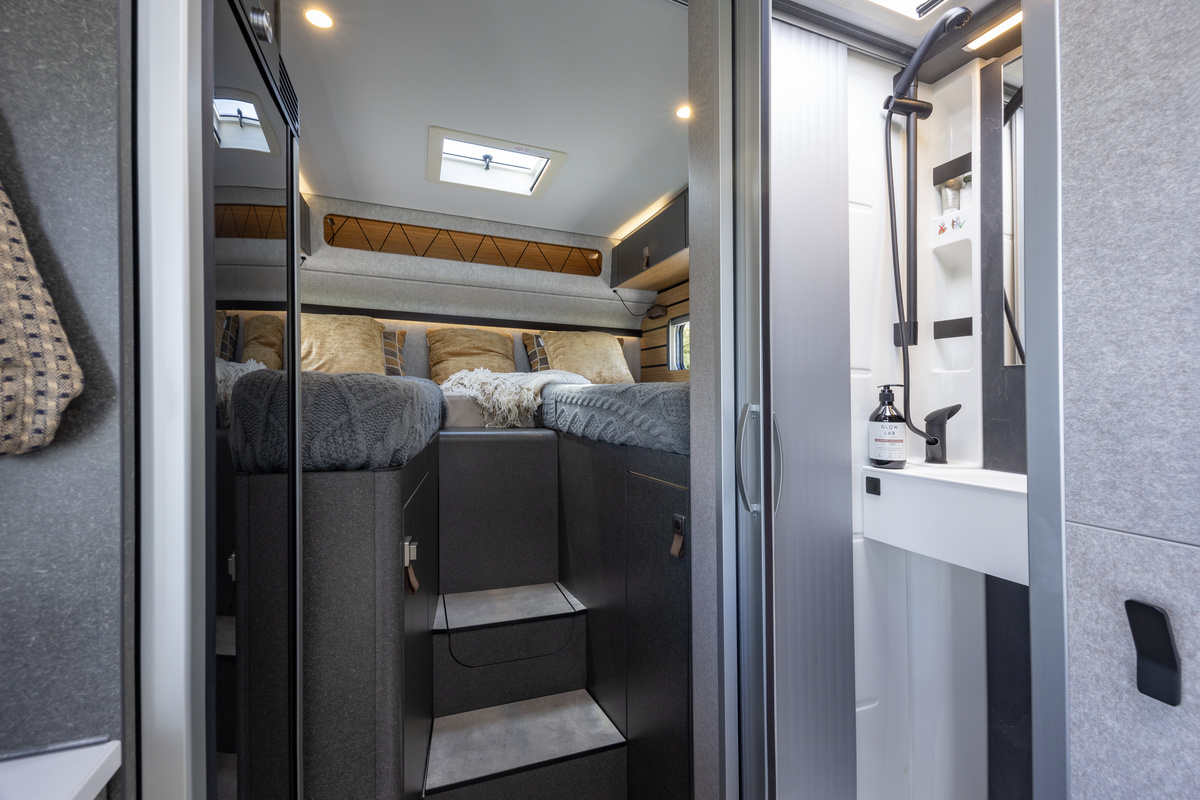 Wilderness 2025 HYMER ML-T CrossOver motorhome bathroom