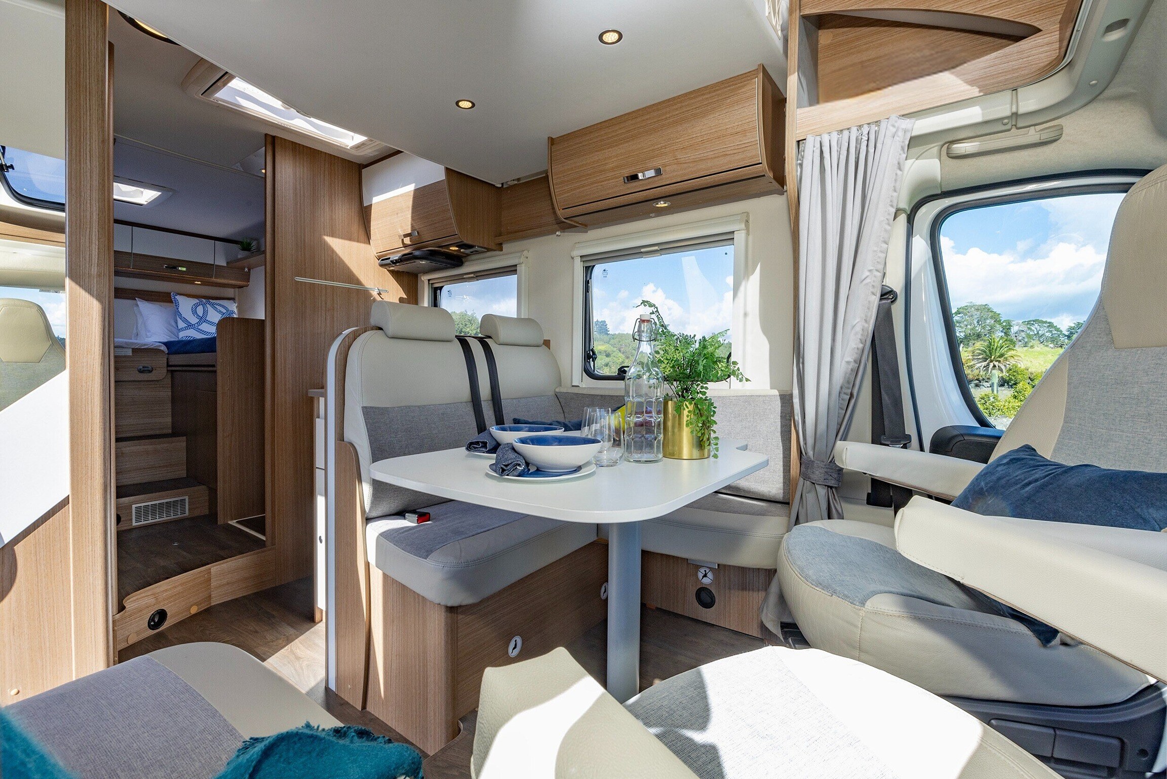 Wilderness 2019 Carado T447 motorhome front angle
